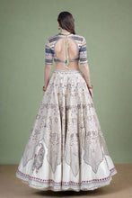 将图片加载到图库查看器,Lehenga Choli