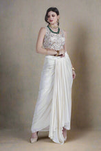 将图片加载到图库查看器,Dhoti Skirt with Cape