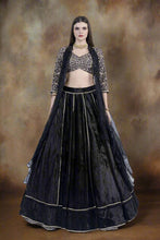 将图片加载到图库查看器,Lehenga Choli