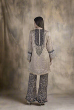 将图片加载到图库查看器,Kurta Set