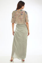 Laden Sie das Bild in den Galerie-Viewer, Dress