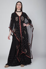 将图片加载到图库查看器,Kaftan Kurta