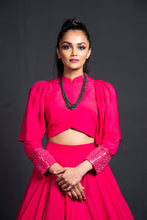 Laden Sie das Bild in den Galerie-Viewer, Skirt Blouse