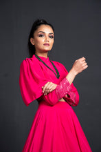 Laden Sie das Bild in den Galerie-Viewer, Skirt Blouse