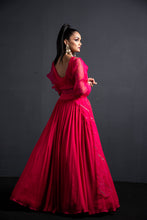 将图片加载到图库查看器,Skirt Blouse