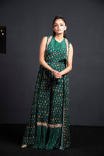 将图片加载到图库查看器,Gharara Jacket Set