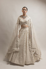 将图片加载到图库查看器,Lehenga Choli