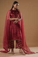 将图片加载到图库查看器,Velvet Kurta Set