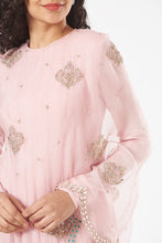 将图片加载到图库查看器,Short Anarkali Cape
