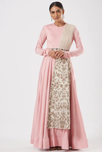 将图片加载到图库查看器,Gown