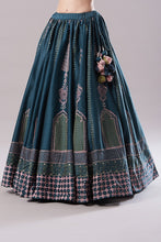 将图片加载到图库查看器,Lehenga