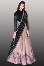 将图片加载到图库查看器,Lehenga Blouse