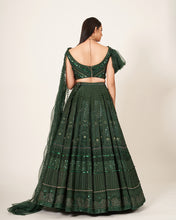 将图片加载到图库查看器,Lehenga Set