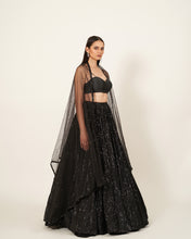将图片加载到图库查看器,Lehenga