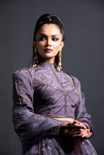 将图片加载到图库查看器,Lehenga High Neck Blouse Set