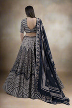 Load image into Gallery viewer, Lehenga Set
