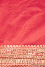 Cargar imagen en el visor de la galería, Banarasi Saree
