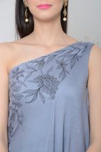 Load image into Gallery viewer, Single Shoulder Drape Dress

